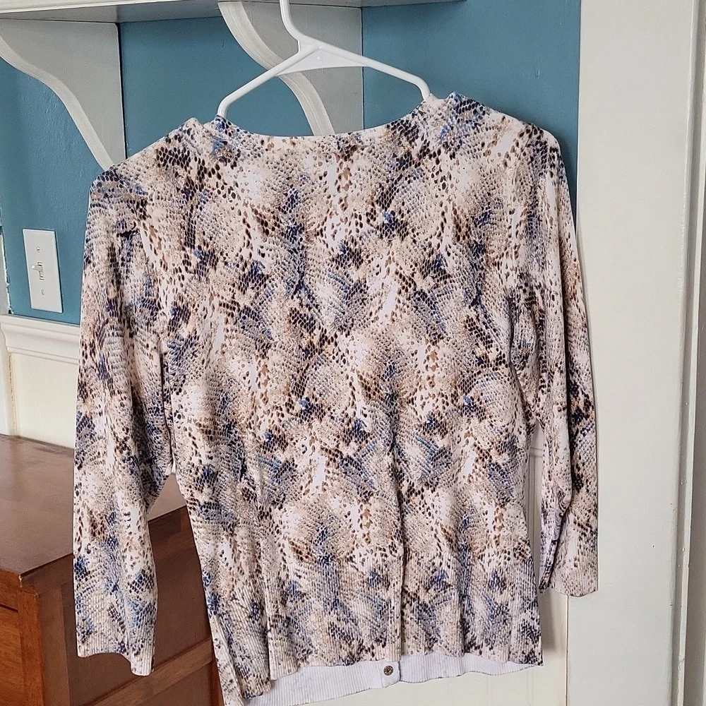 WHBM cardigan - Picture 4 of 5